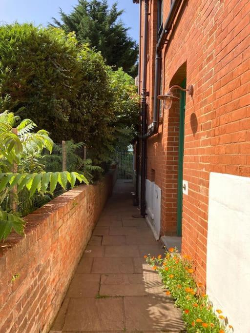 Lepine- Holiday Apartment In Sunny Folkestone Exterior foto